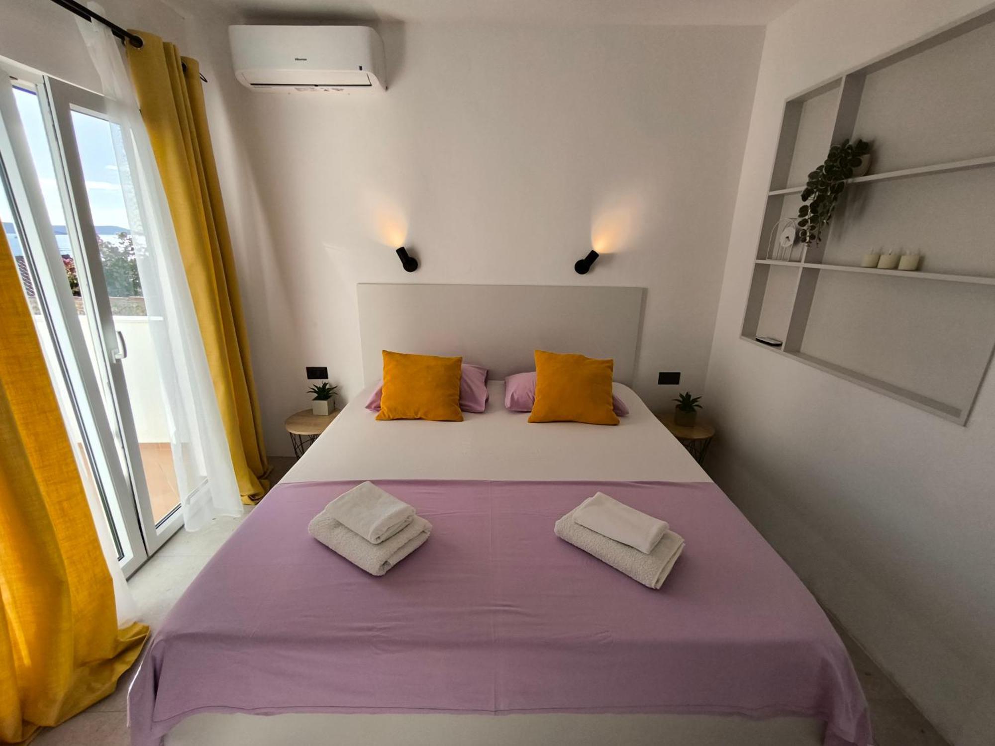 Astramaris Apartments Donji Okrug  エクステリア 写真