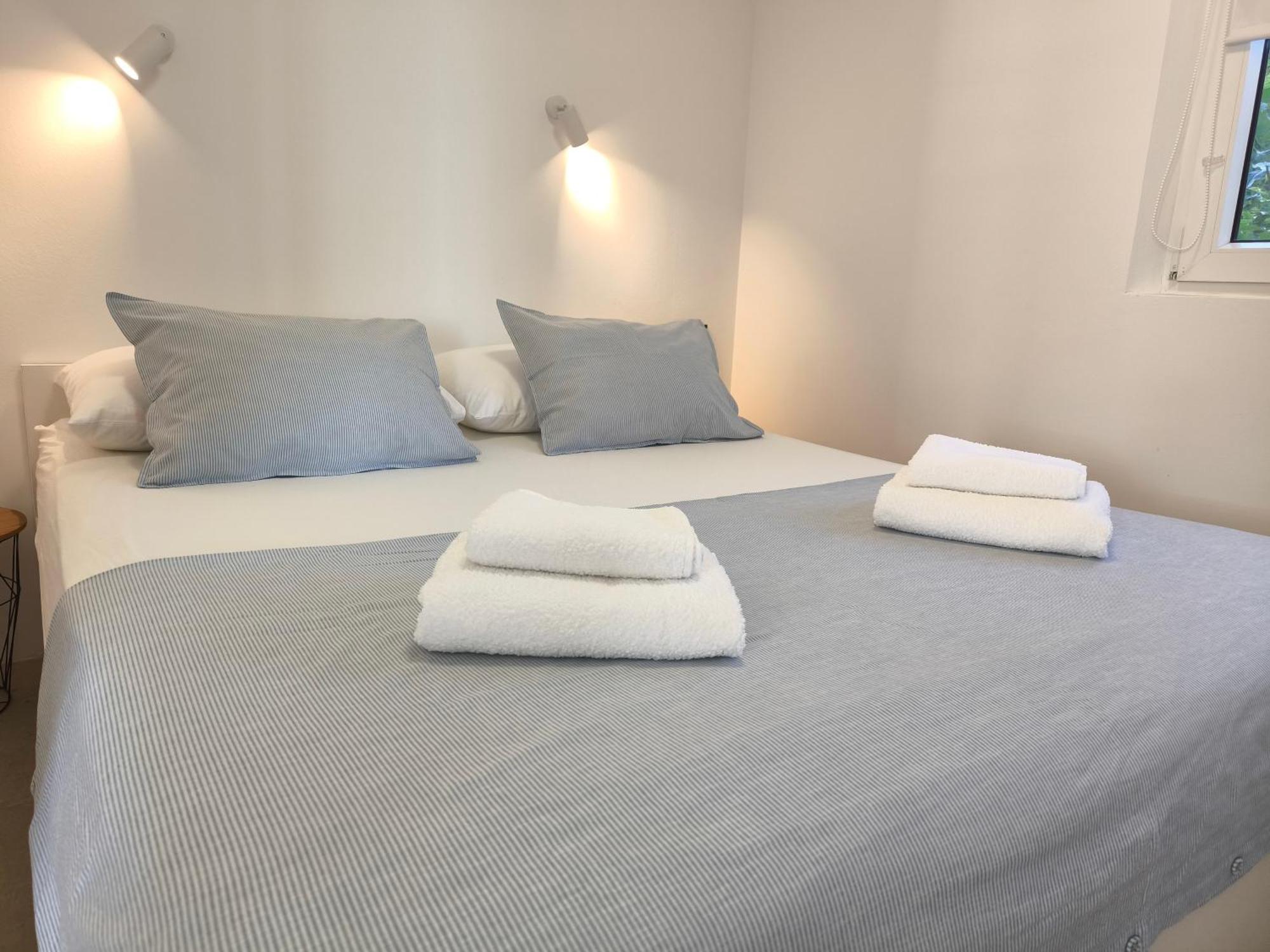 Astramaris Apartments Donji Okrug  エクステリア 写真