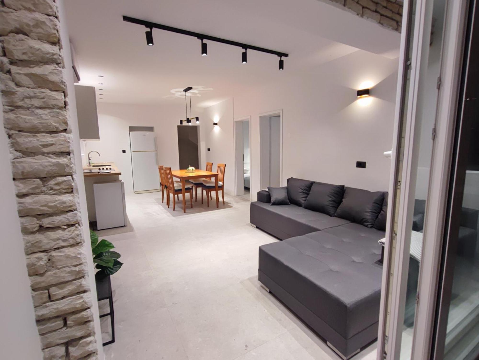 Astramaris Apartments Donji Okrug  エクステリア 写真